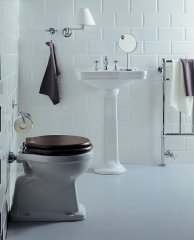 Установка приставного унитаза Simas