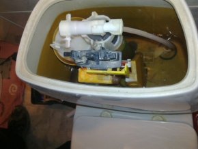 Ремонт унитаза IFO